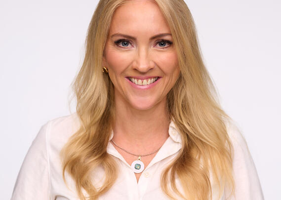 Lill Sverresdatter Larsen blid