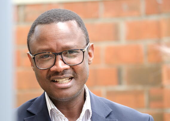 André Gitembagara, leder av Rwanda Nurses and Midwives Union