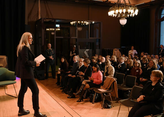 Lill Sverresdatter Larsen 