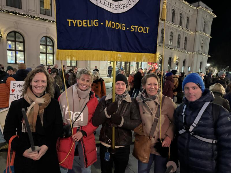 Representanter fra Norsk Sykepleierforbund på markering for trygg rusbehandling.