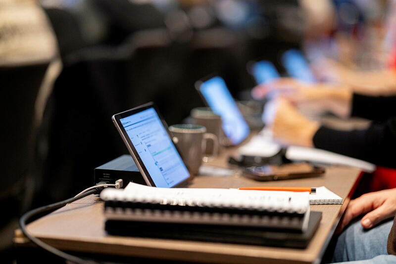 Illustrasjonsbilder av konferanse tatt for KKE