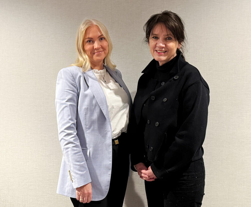 NSF-leder Lill Sverresdatter Larsen og Spekter-leder Anne Kari Bratten