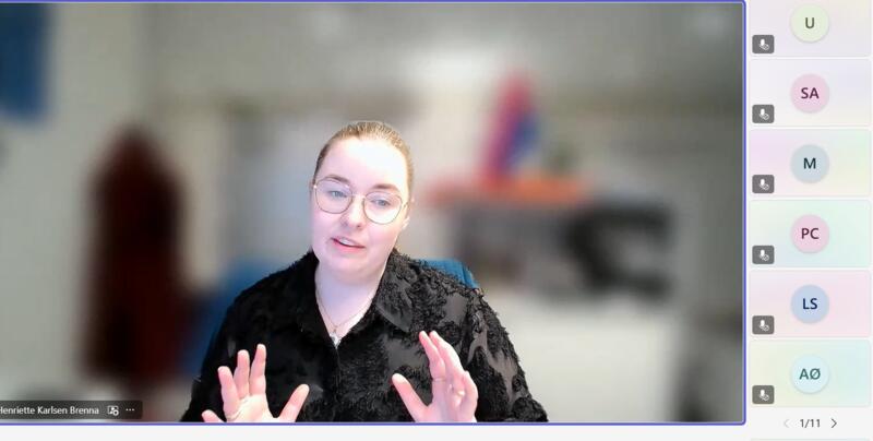 Studentleder ønsker velkommen til webinar