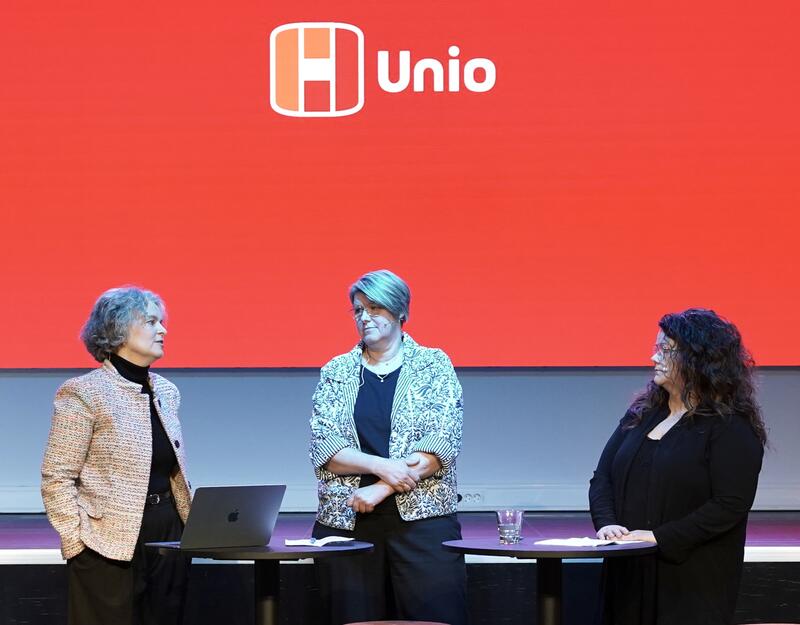 Forskerne Torunn L. Tryggestad (PRIO) og Kristin Sørung Scharffscher (UiS)