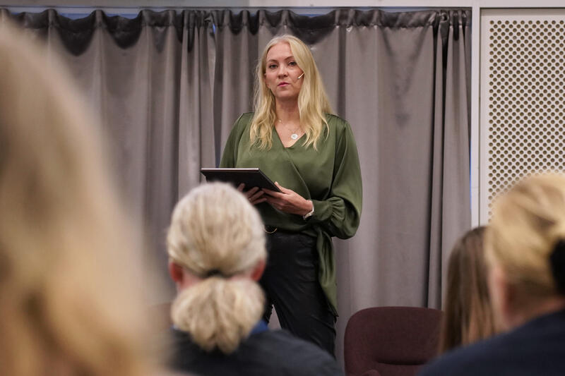 Lill Sverresdatter Larsen